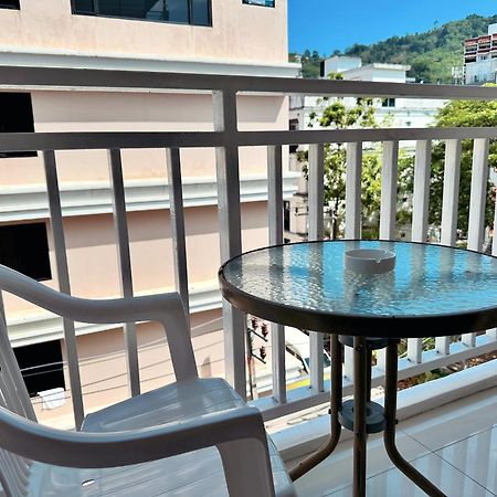 Issara Patong Beach Exterior foto